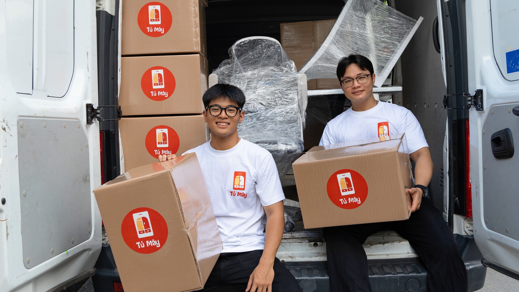 Crew loading business inventory
