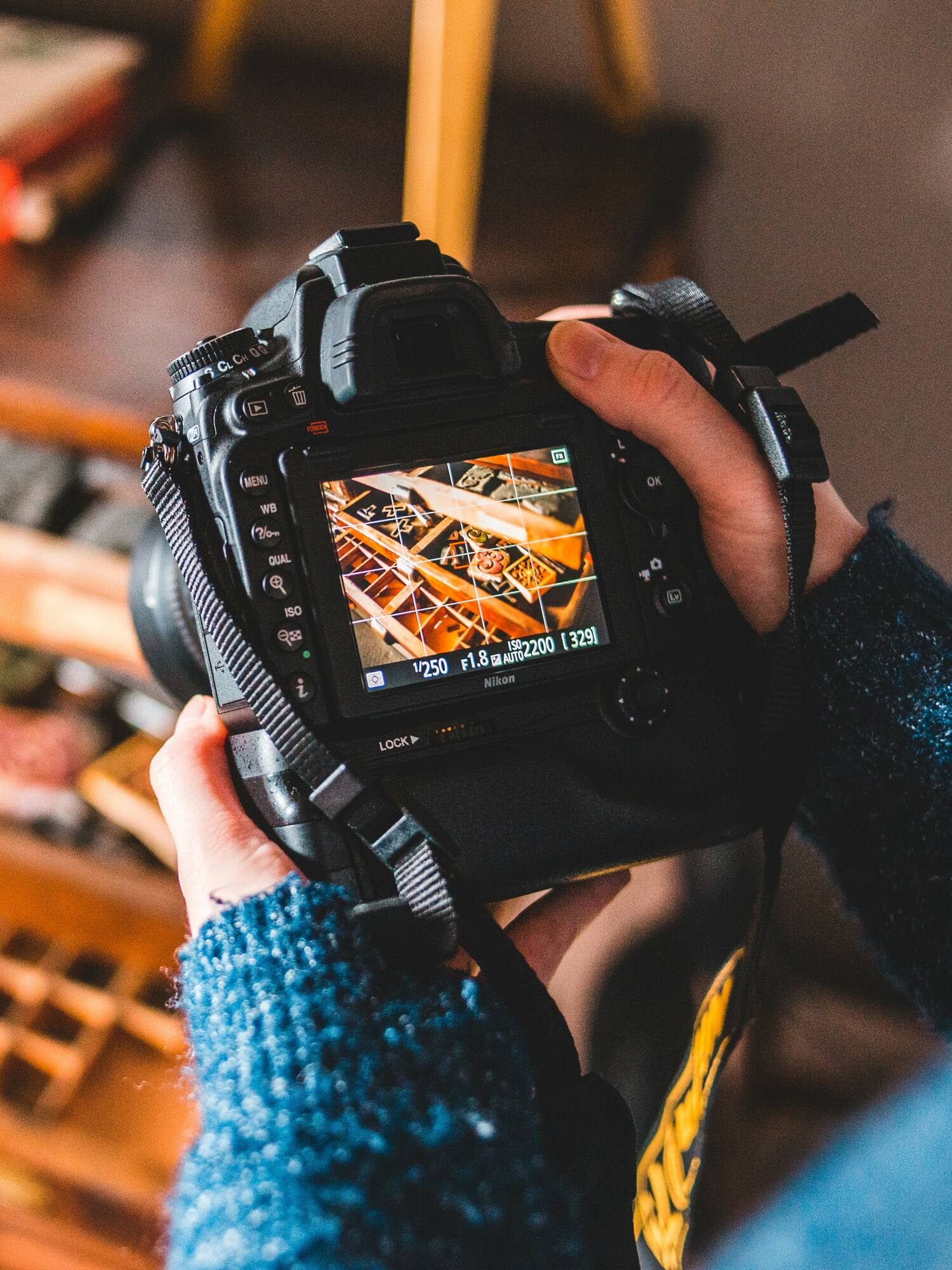 Photographing an item for the catalogue